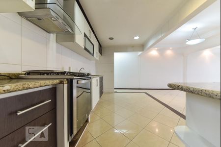 Apartamento para alugar com 106m², 3 quartos e 2 vagas Apartamento para alugar com 106m², 3 quartos e 2 vagasCozinha
