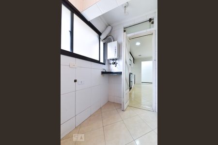 Apartamento para alugar com 106m², 3 quartos e 2 vagas Apartamento para alugar com 106m², 3 quartos e 2 vagasÁrea de Serviço