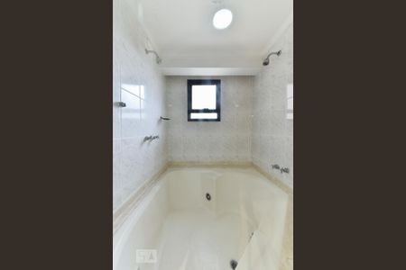 Apartamento para alugar com 106m², 3 quartos e 2 vagas Apartamento para alugar com 106m², 3 quartos e 2 vagasBanheiro Social