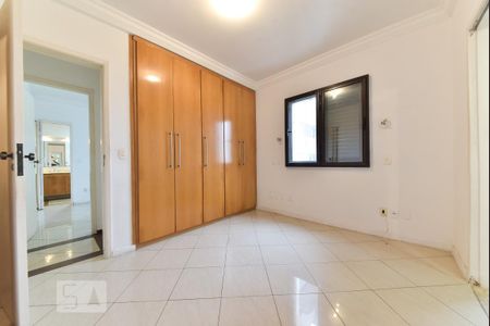 Apartamento para alugar com 106m², 3 quartos e 2 vagas Apartamento para alugar com 106m², 3 quartos e 2 vagasSuíte