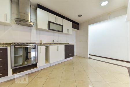 Apartamento para alugar com 106m², 3 quartos e 2 vagas Apartamento para alugar com 106m², 3 quartos e 2 vagasCozinha