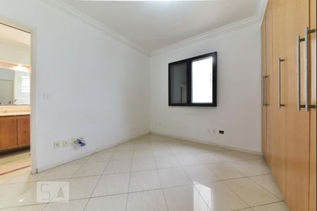 Apartamento para alugar com 106m², 3 quartos e 2 vagas Apartamento para alugar com 106m², 3 quartos e 2 vagasQuarto 2