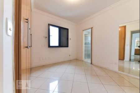 Apartamento para alugar com 106m², 3 quartos e 2 vagas Apartamento para alugar com 106m², 3 quartos e 2 vagasSuíte