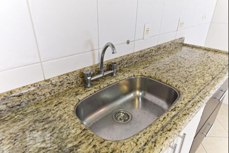 Apartamento para alugar com 106m², 3 quartos e 2 vagas Apartamento para alugar com 106m², 3 quartos e 2 vagasCozinha