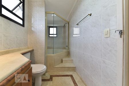 Apartamento para alugar com 106m², 3 quartos e 2 vagas Apartamento para alugar com 106m², 3 quartos e 2 vagasBanheiro Social