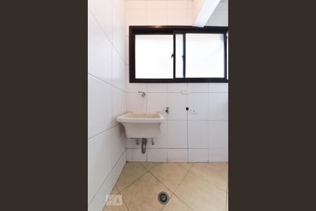 Apartamento para alugar com 106m², 3 quartos e 2 vagas Apartamento para alugar com 106m², 3 quartos e 2 vagasÁrea de Serviço