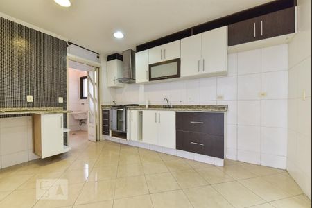 Apartamento para alugar com 106m², 3 quartos e 2 vagas Apartamento para alugar com 106m², 3 quartos e 2 vagasCozinha