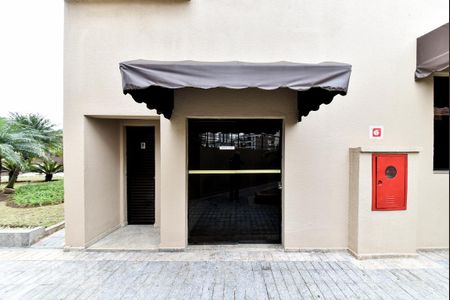 Apartamento para alugar com 106m², 3 quartos e 2 vagas Apartamento para alugar com 106m², 3 quartos e 2 vagasCinema