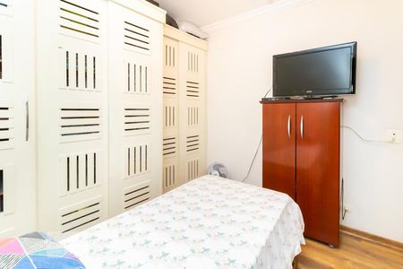 Casa de condomínio à venda com 138m², 3 quartos e 2 vagasQuarto 2