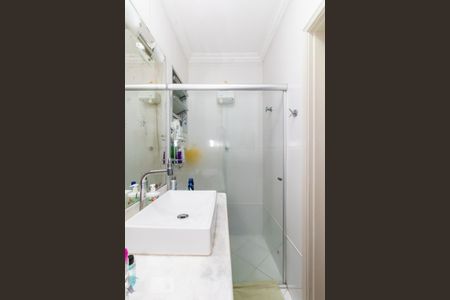 Casa de condomínio à venda com 138m², 3 quartos e 2 vagasBanheiro da Suíte