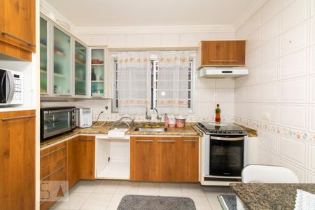 Casa de condomínio à venda com 138m², 3 quartos e 2 vagasCozinha