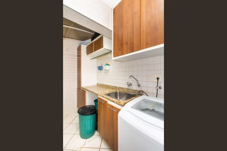 Casa de condomínio à venda com 138m², 3 quartos e 2 vagasÁrea de Serviço