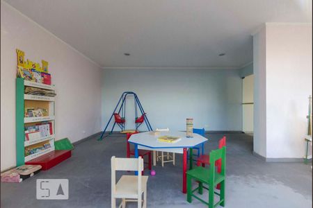 Apartamento à venda com 68m², 3 quartos e sem vagaÁrea Comum - Playground