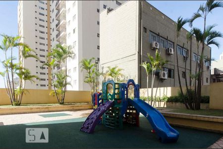 Apartamento à venda com 68m², 3 quartos e sem vagaÁrea Comum - Playground