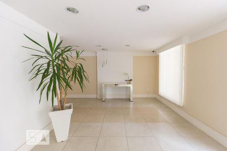 Apartamento à venda com 68m², 3 quartos e sem vagaÁrea comum