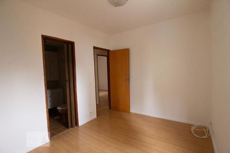 Apartamento à venda com 68m², 3 quartos e sem vagaSuíte
