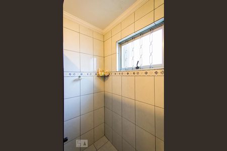 Casa à venda com 180m², 4 quartos e 2 vagasBanheiro Social 1