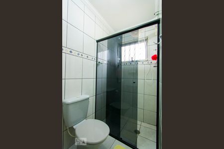 Casa à venda com 180m², 4 quartos e 2 vagasBanheiro da Suíte