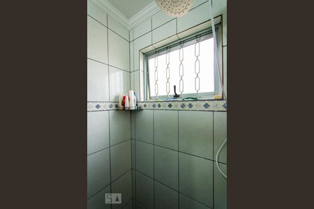 Casa à venda com 180m², 4 quartos e 2 vagasBanheiro da Suíte