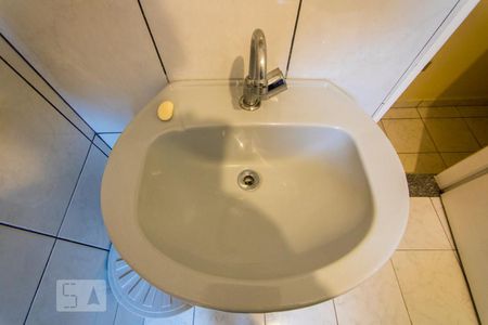 Casa à venda com 180m², 4 quartos e 2 vagasBanheiro Social 1