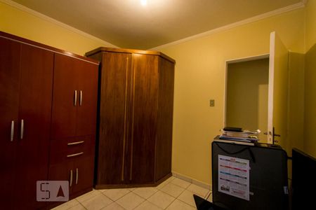 Casa à venda com 180m², 4 quartos e 2 vagasQuarto 4