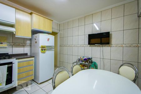 Casa à venda com 180m², 4 quartos e 2 vagasCozinha