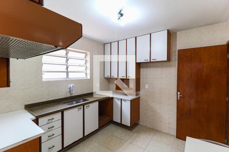 Casa para alugar com 170m², 3 quartos e 1 vagaCozinha