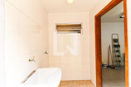 Casa para alugar com 170m², 3 quartos e 1 vagaÁrea de Serviço