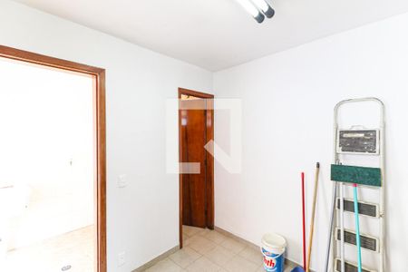 Casa para alugar com 170m², 3 quartos e 1 vagaEdícula quarto