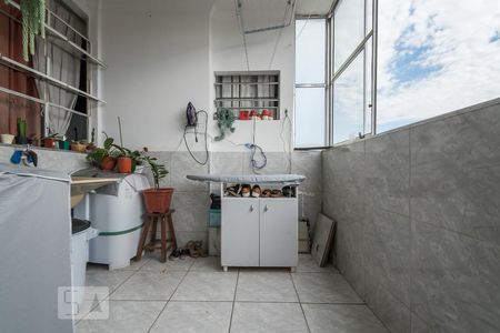 Apartamento à venda com 110m², 3 quartos e sem vagaÁrea de Serviço