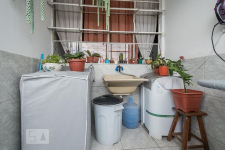 Apartamento à venda com 110m², 3 quartos e sem vagaÁrea de Serviço