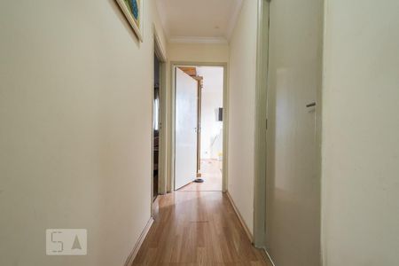 Corredor Quartos  de apartamento à venda com 3 quartos, 110m² em Santo Amaro, São Paulo