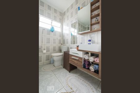 Apartamento à venda com 110m², 3 quartos e sem vagaBanheiro