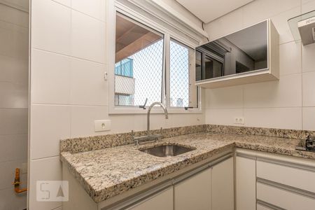 Apartamento para alugar com 82m², 2 quartos e 2 vagas Apartamento para alugar com 82m², 2 quartos e 2 vagasCozinha