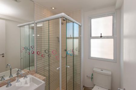 Apartamento para alugar com 82m², 2 quartos e 2 vagas Apartamento para alugar com 82m², 2 quartos e 2 vagasBanheiro da Suite 2