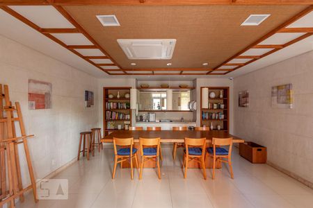 Apartamento para alugar com 82m², 2 quartos e 2 vagas Apartamento para alugar com 82m², 2 quartos e 2 vagasAteliê