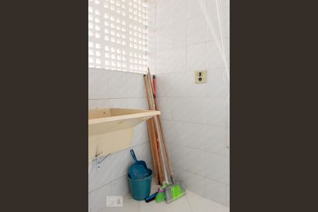 Apartamento para alugar com 57m², 2 quartos e 1 vaga Apartamento para alugar com 57m², 2 quartos e 1 vagaÁrea de Serviço