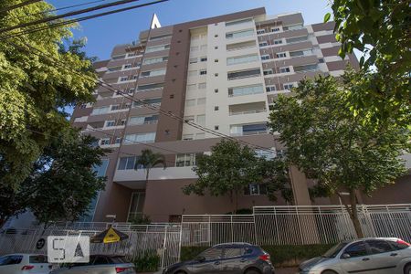 Apartamento à venda com 65m², 2 quartos e 1 vagaFachada