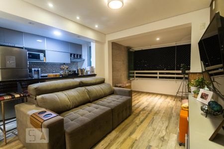 Sala de apartamento à venda com 2 quartos, 65m² em Vila Anglo Brasileira, São Paulo
