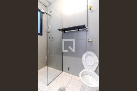 Banheiro Social de kitnet/studio à venda com 1 quarto, 37m² em Santa Cecília, São Paulo