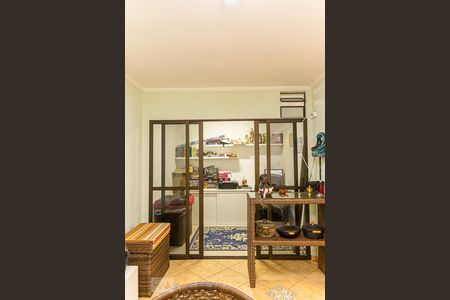 Casa de condomínio à venda com 165m², 3 quartos e 3 vagasEscritório