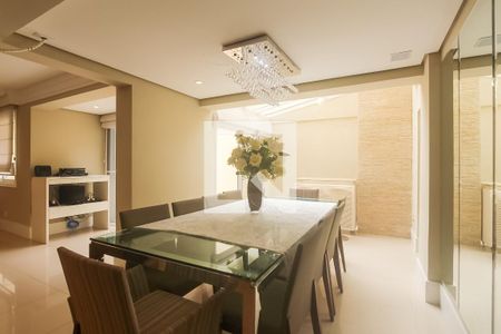 Sala de casa de condomínio à venda com 4 quartos, 260m² em Boa Vista, Porto Alegre