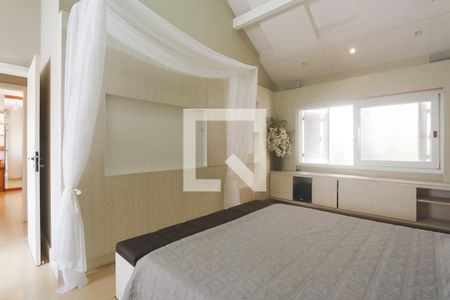 Casa de condomínio à venda com 260m², 4 quartos e 2 vagasSuite 1