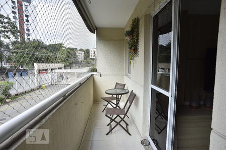 Varanda de apartamento à venda com 3 quartos, 69m² em Pechincha, Rio de Janeiro