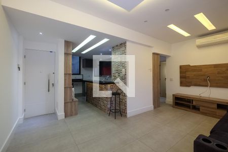 Sala de apartamento para alugar com 3 quartos, 83m² em Tijuca, Rio de Janeiro