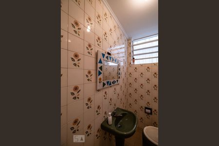 Lavabo de casa à venda com 3 quartos, 150m² em Vila Madalena, São Paulo