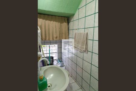 Casa para alugar com 200m², 2 quartos e 2 vagas Casa para alugar com 200m², 2 quartos e 2 vagasLavanderia