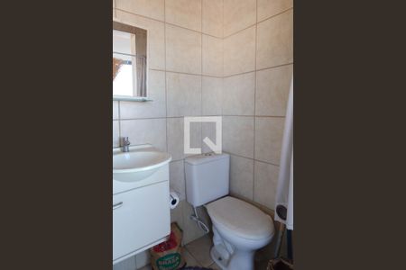 Casa para alugar com 200m², 2 quartos e 2 vagas Casa para alugar com 200m², 2 quartos e 2 vagasBanheiro