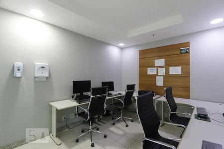Apartamento para alugar com 80m², 2 quartos e 1 vagasala de runião