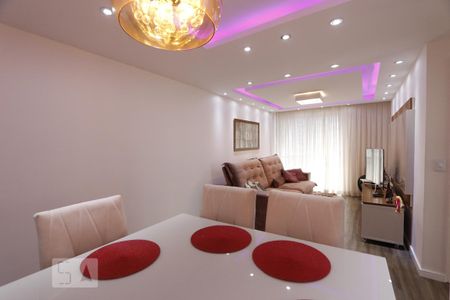 Sala de apartamento para alugar com 2 quartos, 80m² em Jacarepaguá, Rio de Janeiro